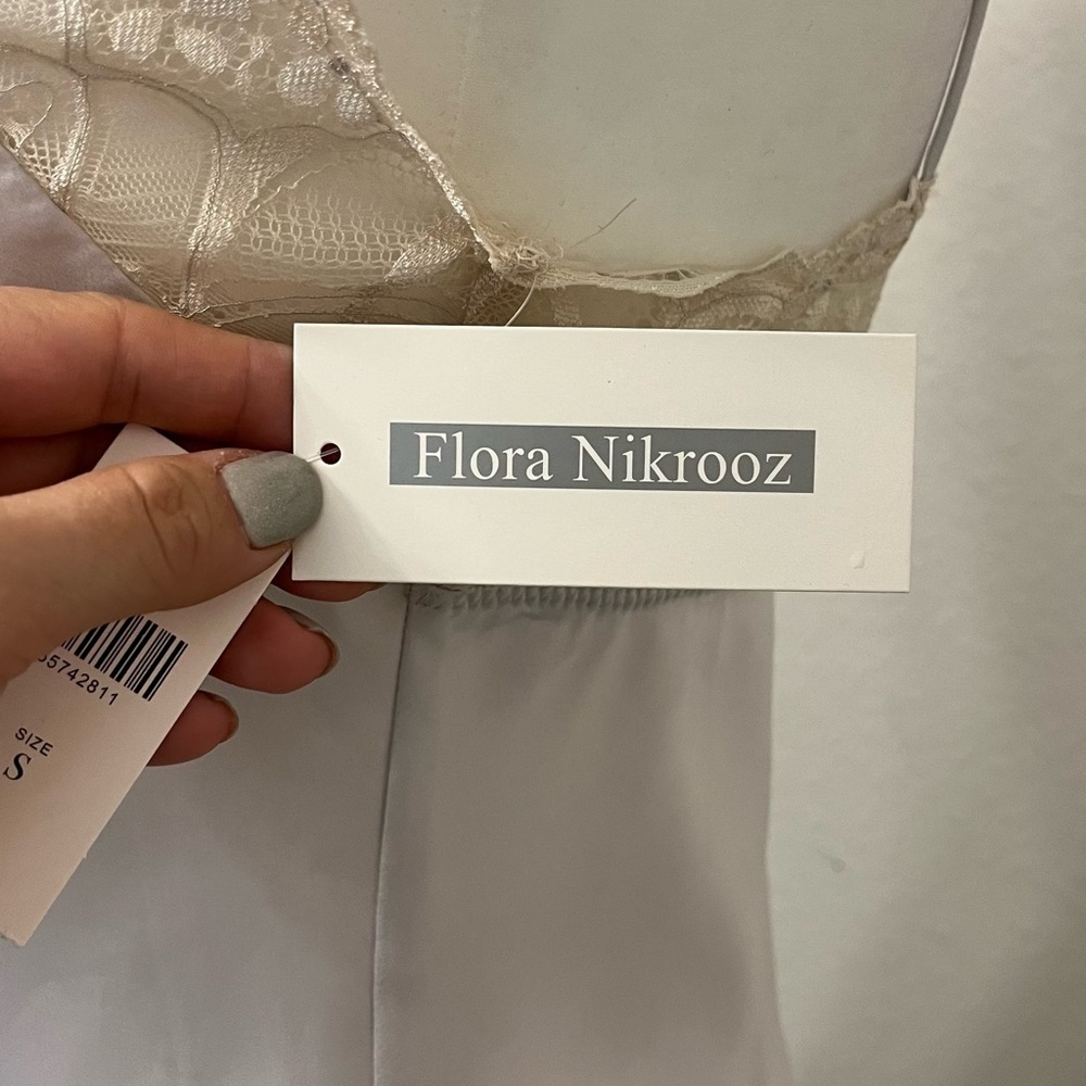 Anthropologie Flora Nikrooz Pale Silver Lace Trim Camisole NWT Small - Picture 3 of 8